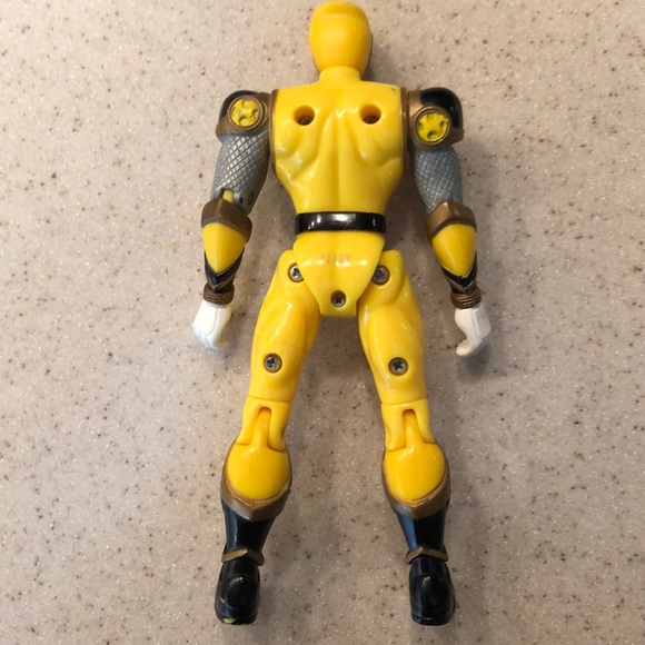 Vintage Power Rangers Ninja Storm Yellow Ranger Tsunami Cycle with Figure - Picture 4 of 5